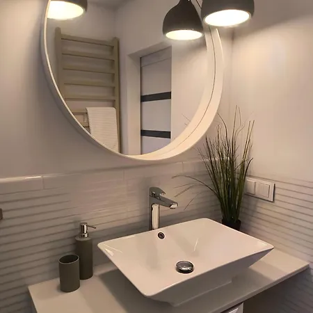 Apartman Miedzy Parkiem A Plaza